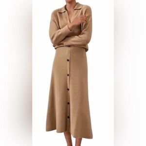 NWT - Ann Taylor Tan Fuzzy Sweater A-Line Skirt with Buttons - M